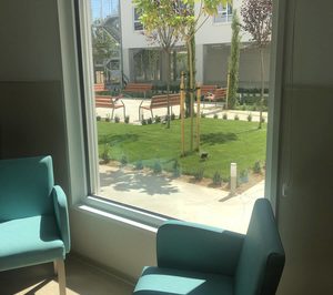 Rey Ardid abre el centro de Los Rosales, prepara otra apertura y suma un geriátrico en gestión