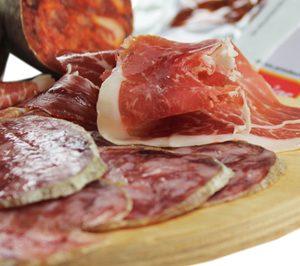 Cárnicas Iglesias apuntala su posición en ibérico