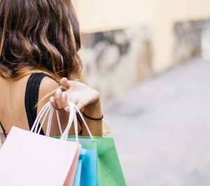 Multimarca y espacios comerciales: así es el perfil del retail de perfumería y cosmética en Canarias