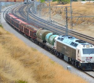 Renfe Mercancías vuelve a pérdidas en 2020, que se mantendrán el año que viene