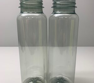 Caiba introduce en su catálogo una botella 100% rPET