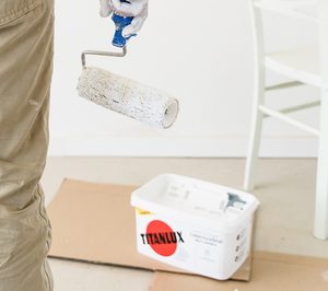 AkzoNobel completa la compra del negocio de pinturas decorativas de Titan