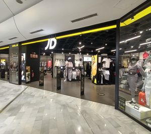 Las firmas del retail deportivo se lanzan a la apertura de grandes establecimientos