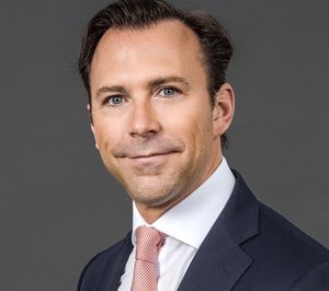 Amara nombra director general a Gonzalo Errejón