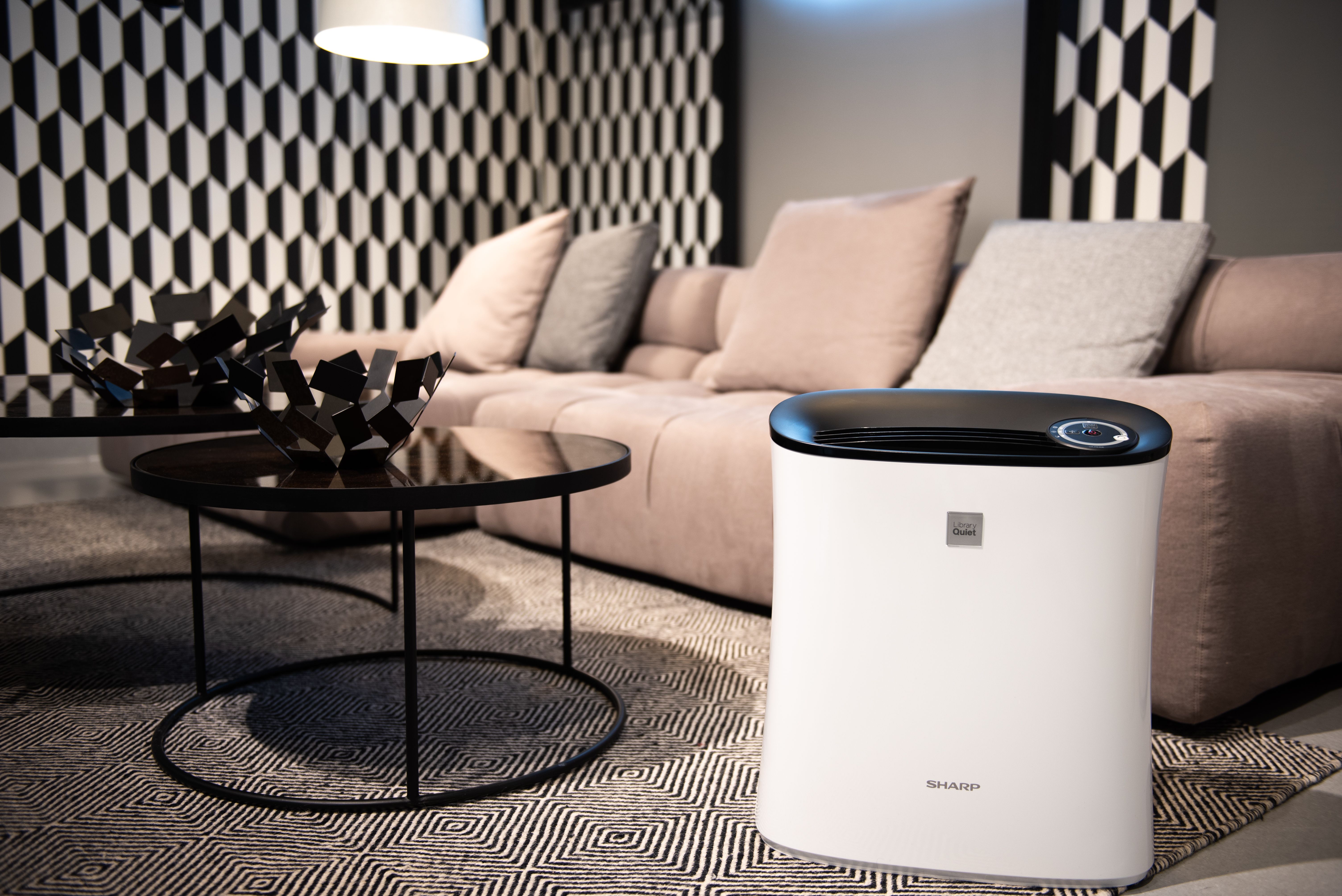 Sharp presenta un nuevo purificador de aire compacto