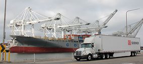 DB Schenker lanza una plataforma digital de logística marítima y ultima otra de servicios aéreos