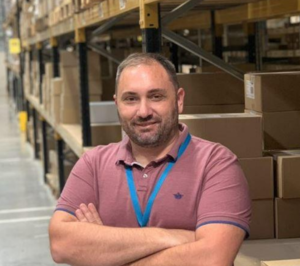 Arvato ficha a un extrabajador de Amazon para dirigir sus operaciones