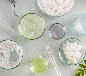 Ecodiseño e ingredientes multifuncionales: así es la innovación de RNB, proveedor totaler de Mercadona