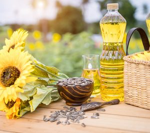 La escasez de aceite de girasol ya se deja notar en la industria alimentaria