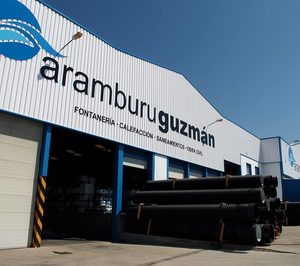 La distribuidora sevillana Aramburu Guzmán abre tienda y avanza en su proyecto de traslado