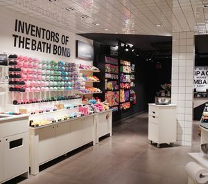 Lush comienza en Fuencarral la implantación en España de su nueva imagen de tienda