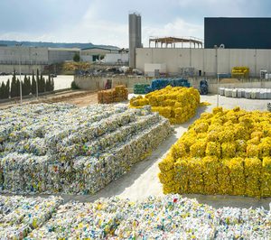 Alpla calcula la huella de carbono de sus reciclados en España