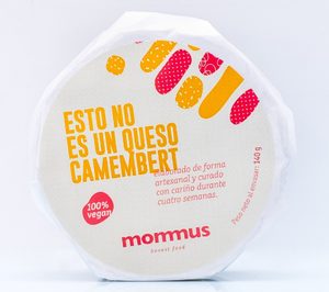 Dacsa se hace con un 25% de Mommus e impulsará la llegada de sus quesos plant-based al súper