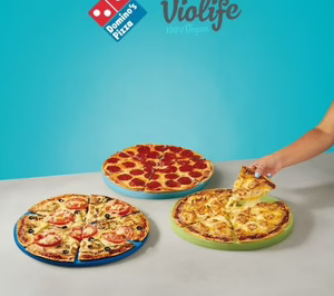 Violife alcanza una veintena de cadenas clientes de horeca y retail con su acceso a Dominos