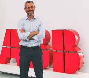 Sergio Martín (ABB): “La demanda de AMR se ha triplicado, así que invertiremos para cubrirla”