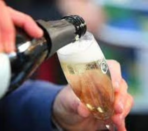 Valencia consolida su presencia en cavas: los espumosos de Requena baten récord en 2022