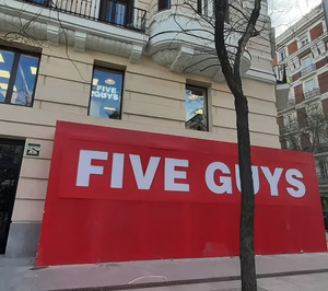 Five Guys abre su noveno restaurante en Madrid