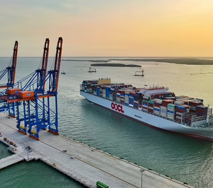 Cosco conectará Valencia con Abu Dhabi a partir de mayo