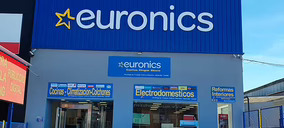 Euronics suma tienda en Sevilla