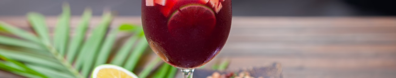 Informe 2023 sobre bebidas refrescantes para adultos en España