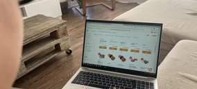 El qcommerce se tambalea y la distribución tradicional se refuerza en el canal online