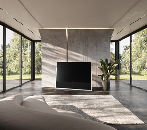 Loewe presenta su iconic white